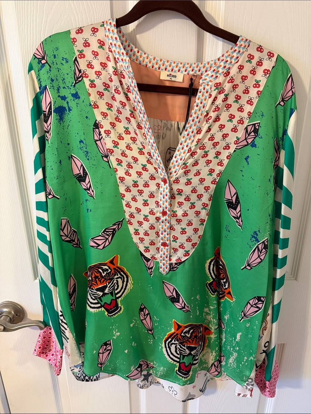 Me369 Gabriella Bib-front Shirt